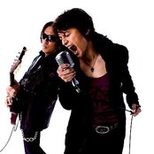 B'z - List pictures