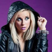 Krista Siegfrids - List pictures