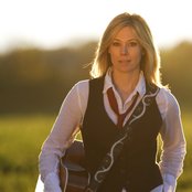 Alice Peacock - List pictures