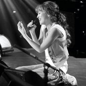 Thalia - List pictures