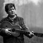 Jake Xerxes Fussell - List pictures