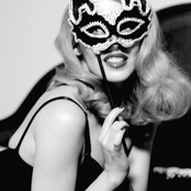 Kylie Minogue - List pictures