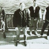 Slapshot - List pictures