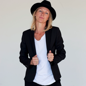 Ebba Forsberg - List pictures