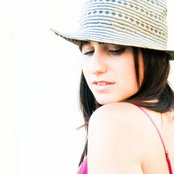 Caitlyn Smith - List pictures