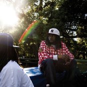 D-lo - List pictures