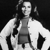 Loretta Lynn - List pictures