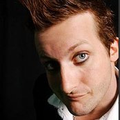 Tre Cool - List pictures