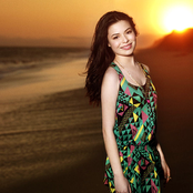 Miranda Cosgrove - List pictures