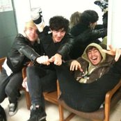 New Politics - List pictures