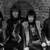 Darkness - List pictures