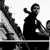 Something A La Mode - List pictures