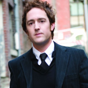 Emerson Hart - List pictures