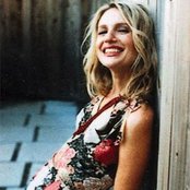 Nina Gordon - List pictures