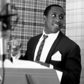 Ryan Toby - List pictures