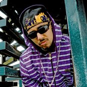 B-tight - List pictures