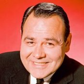 Jonathan Winters - List pictures
