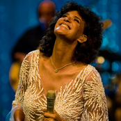 Simone - List pictures