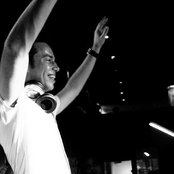 Sander Van Doorn - List pictures