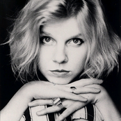 Tanya Donelly - List pictures