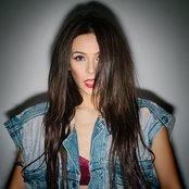 Yanka - List pictures