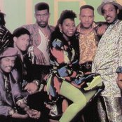 S.o.s. Band - List pictures