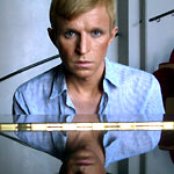 Jay Jay Johanson - List pictures