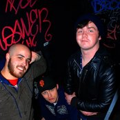 Broadway Calls - List pictures