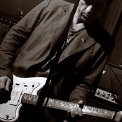 Johnny Marr - List pictures