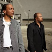 Down Low - List pictures