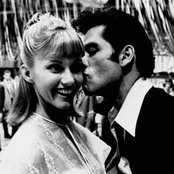 Grease - List pictures