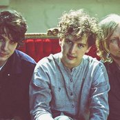 Popstrangers - List pictures