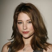 Haley Bennett - List pictures