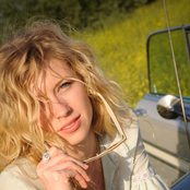 Brooke White - List pictures