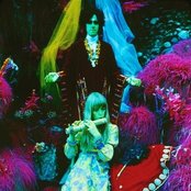 Donovan - List pictures