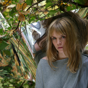 Ingrid Olava - List pictures