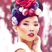 Dami Im - List pictures