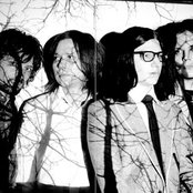 Raconteurs - List pictures