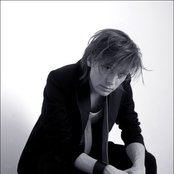 Mark Owen - List pictures