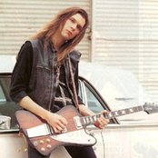 Paul Gilbert - List pictures