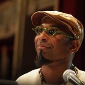 Omar Sosa - List pictures