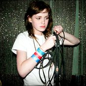 Uffie - List pictures