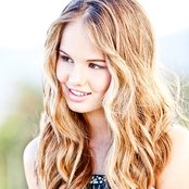 Debby Ryan - List pictures