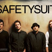 Safetysuit - List pictures