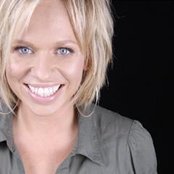 Beccy Cole - List pictures