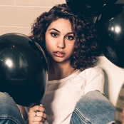 Alessia Cara - List pictures