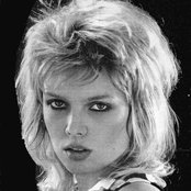 Kim Wilde - List pictures