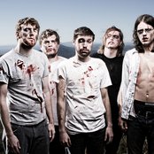 Far-less - List pictures