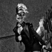 Eva Simmons - List pictures