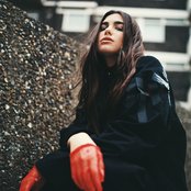 Dua Lipa - List pictures